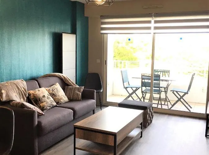 La Cite Des Pins - Piscine Chauffee Apartamento