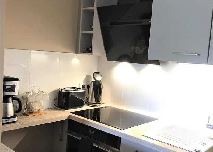 La Cite Des Pins - Piscine Chauffee